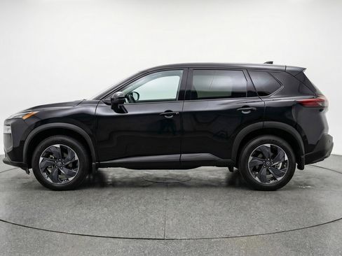 Used 2025 Nissan Rogue SV AWD/4WD image 5