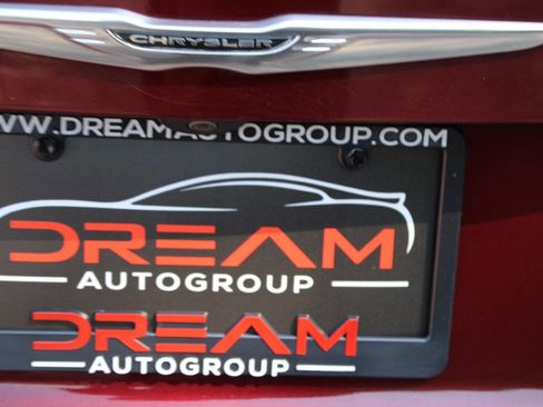 Used 2015 Chrysler 200 S w/ Comfort Group image 35