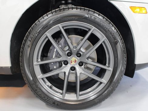 New 2026 Porsche Macan Turbo image 13