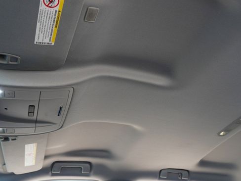 Used 2018 Chevrolet Silverado 2500 LT w/ Texas Edition image 26