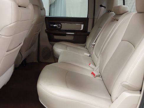 Used 2015 RAM 2500 Laramie image 38