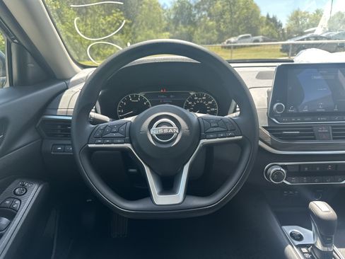 New 2026 Nissan Altima 2.5 SV FWD image 23