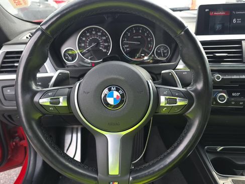 Used 2018 BMW 340i Sedan w/ Premium Package image 7