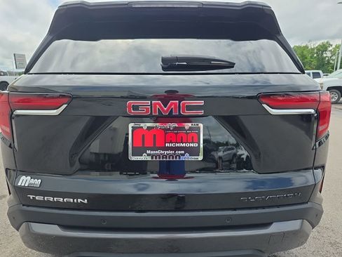 Used 2026 GMC Terrain Elevation FWD image 6