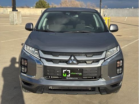 Used 2023 Mitsubishi Outlander Sport ES image 2