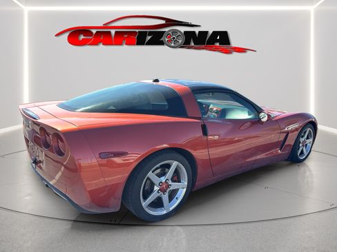 Used 2005 Chevrolet Corvette Coupe w/ Preferred Equipment Group RWD image 5