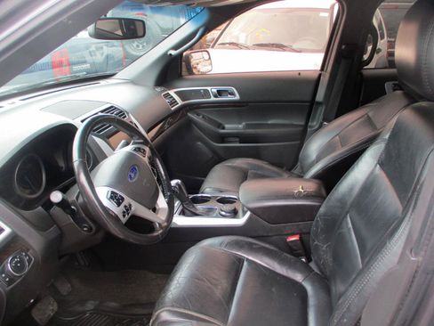 Used 2013 Ford Explorer Limited AWD/4WD image 12