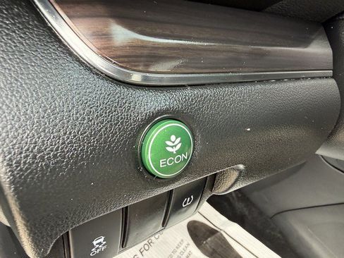 Used 2015 Honda CR-V EX-L image 16