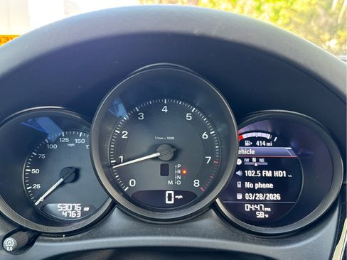 Used 2022 Porsche Macan image 33