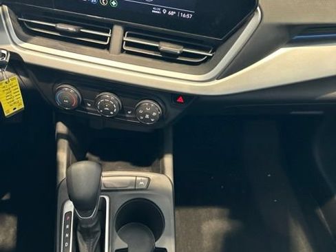 Used 2024 Chevrolet Trax LS w/ LS Convenience Package FWD image 11