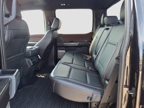 Used 2022 Ford F150 Lariat w/ Max Trailer Tow Package image 6