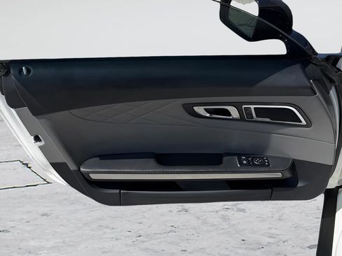 Used 2020 Mercedes-Benz AMG GT C image 19