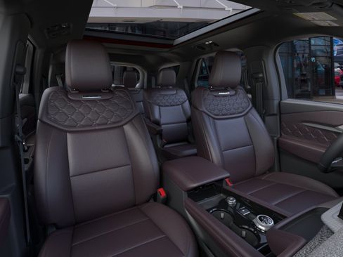 New 2026 Ford Explorer Platinum image 10