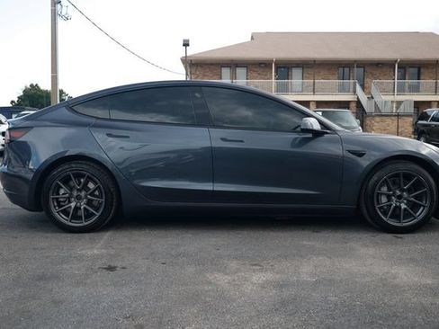 Used 2023 Tesla Model 3 Standard Range RWD image 15