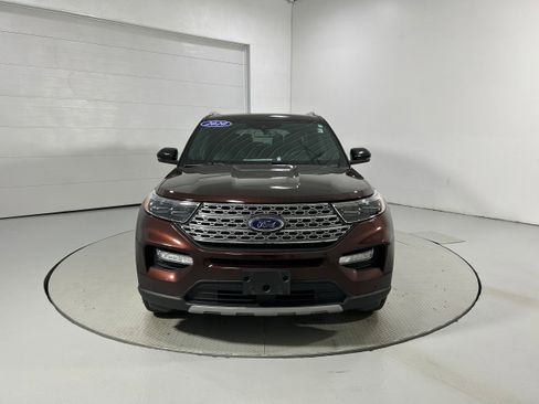 Used 2020 Ford Explorer Limited w/ Class III Trailer Tow Package AWD/4WD image 17