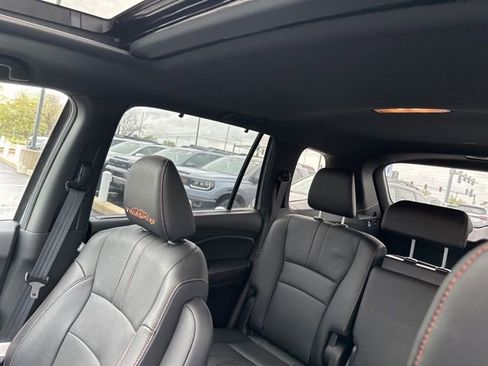 Used 2023 Honda Passport TrailSport image 3