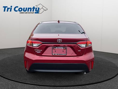 Used 2025 Toyota Corolla LE FWD image 7