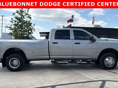 Used 2024 RAM 3500 Tradesman w/ Chrome Appearance Group image 4