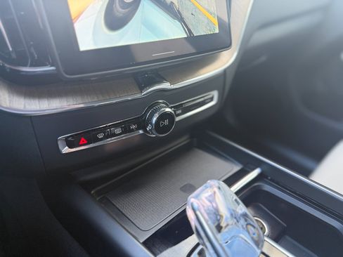 New 2026 Volvo XC60 T8 Plus w/ Protection Package Premier image 20