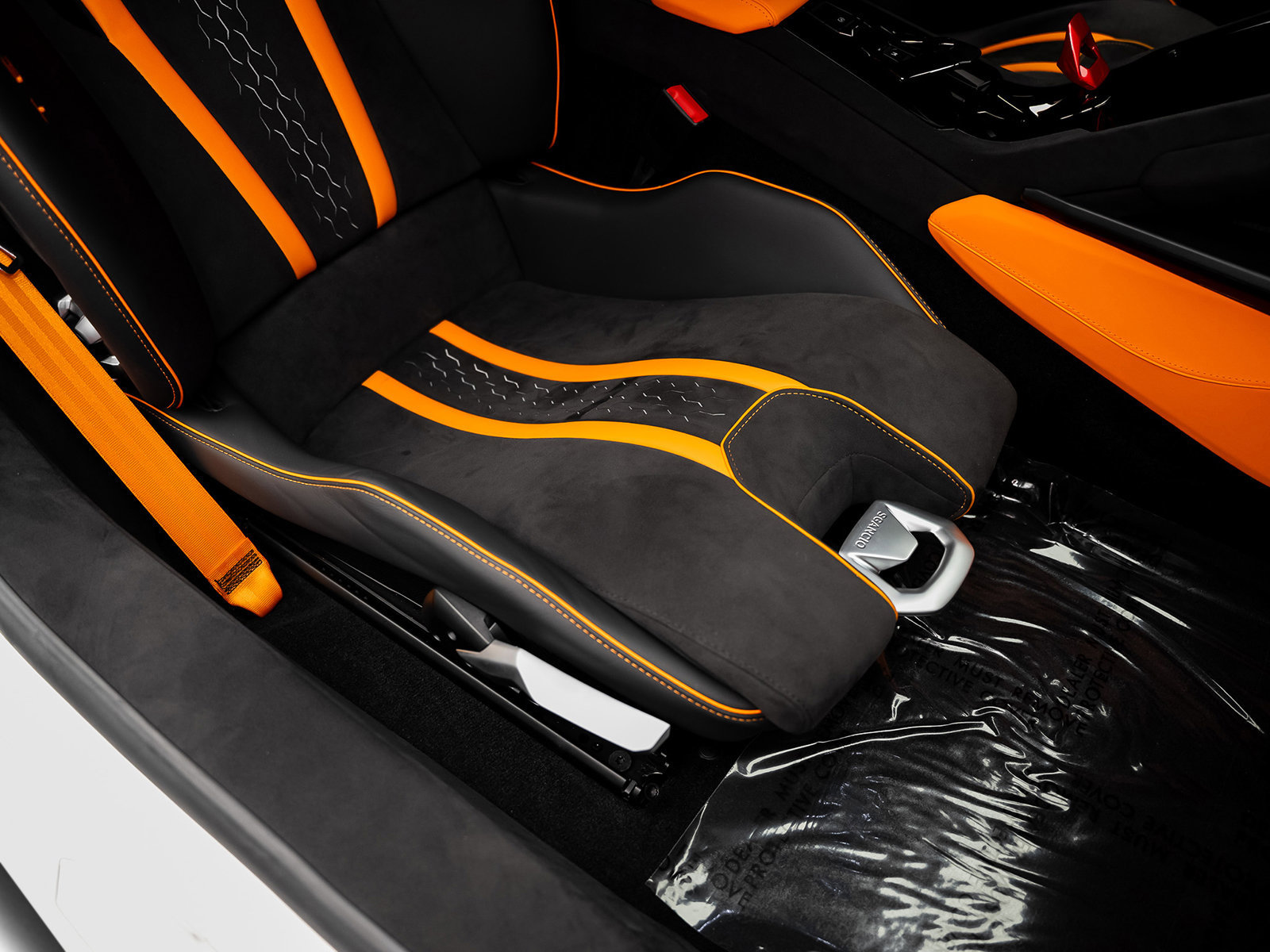 Used 2023 Lamborghini Huracan Tecnica RWD image 37
