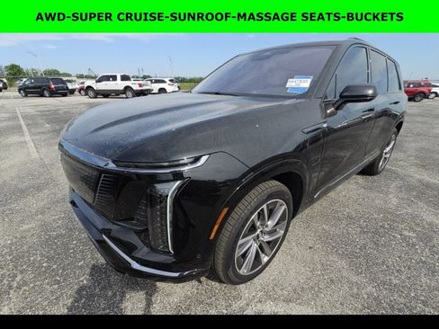 Used 2026 Cadillac Vistiq Sport w/ LPO, Floor Liner Package AWD/4WD image 1