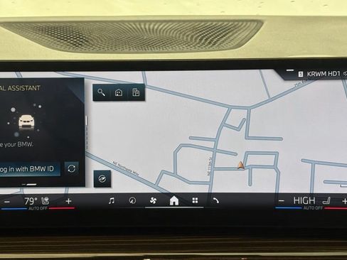 Used 2025 BMW X5 xDrive50e AWD/4WD image 41