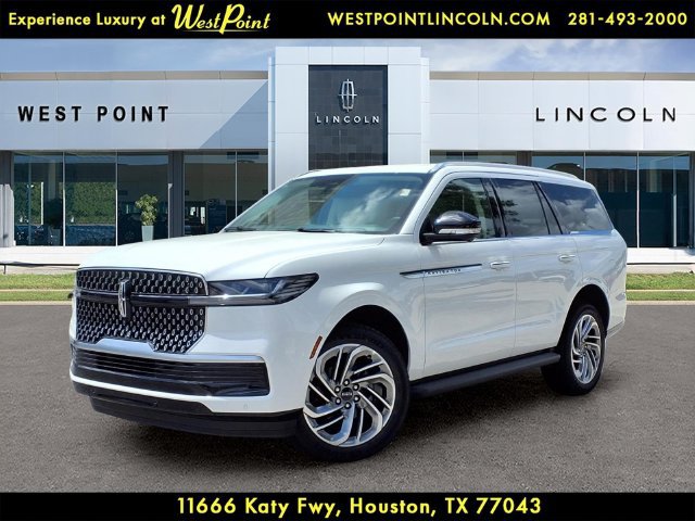 New 2027 Lincoln Navigator Premiere RWD image 1