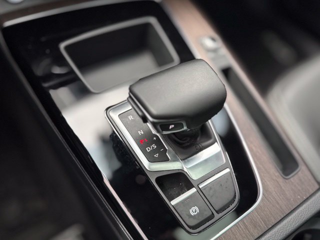 Used 2023 Audi Q5 2.0T Premium AWD/4WD image 30