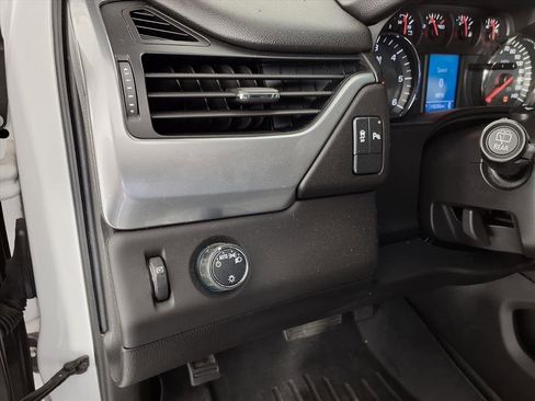 Used 2017 Chevrolet Tahoe 2WD image 20