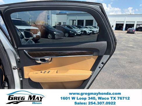Used 2018 Volvo S90 T5 Momentum w/ Convenience Package FWD image 28