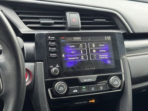 Used 2020 Honda Civic Sport image 27