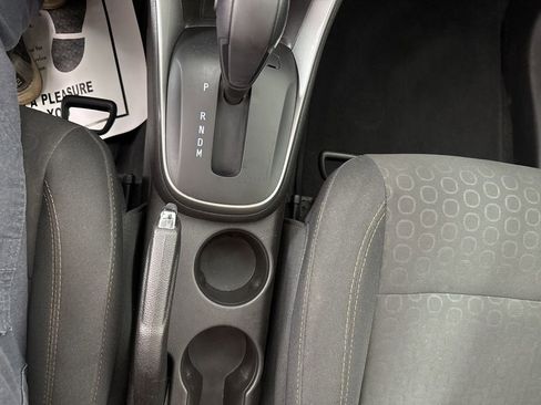 Used 2018 Chevrolet Trax LS FWD image 21
