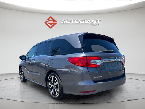 Used 2018 Honda Odyssey Elite image 5