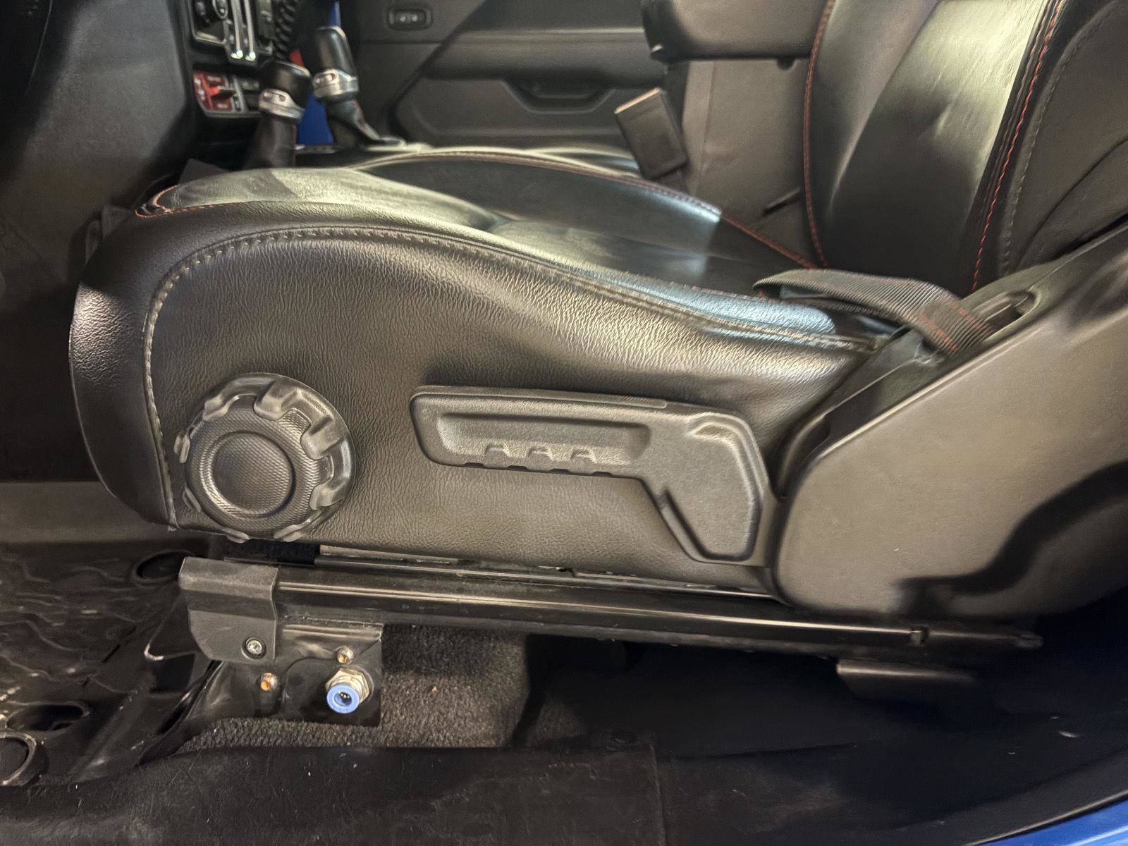 Used 2021 Jeep Wrangler Rubicon AWD/4WD image 27