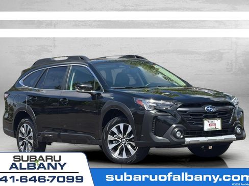 Used 2025 Subaru Outback Limited XT w/ Tech Package 2 AWD/4WD image 1