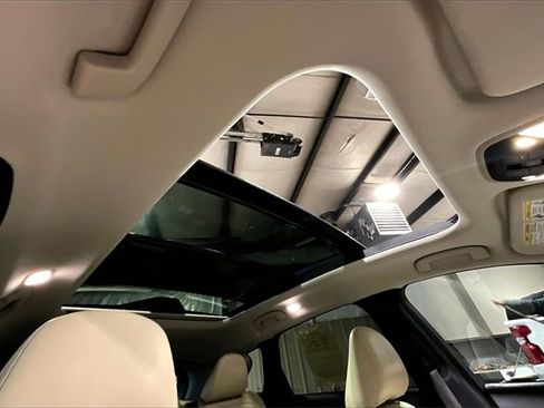 Used 2021 INFINITI QX50 Luxe w/ Cargo Package image 24