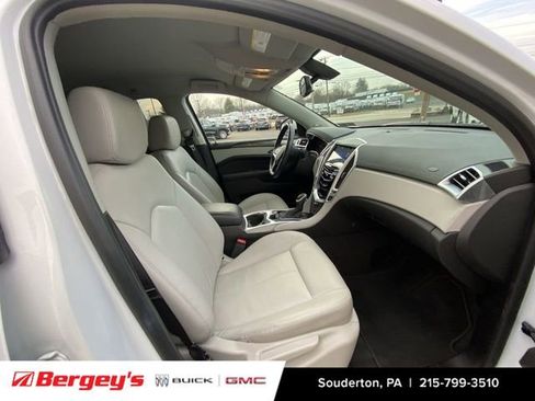 Used 2016 Cadillac SRX FWD image 30