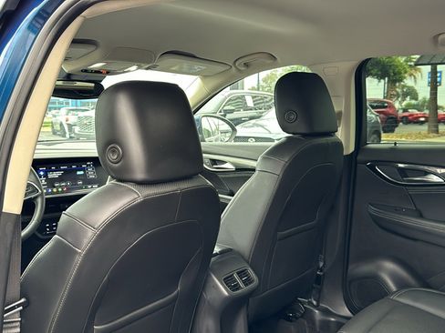 Used 2023 Buick Envision Essence FWD image 17