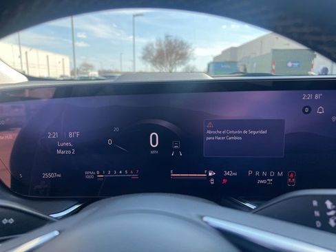 Used 2024 Buick Envision Preferred image 16