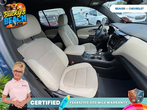Used 2023 Chevrolet Traverse LS FWD image 26