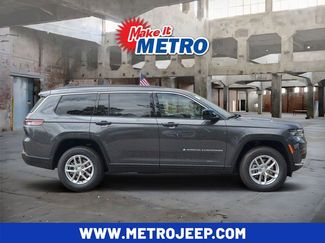 New 2025 Jeep Grand Cherokee L Laredo w/ Luxury Tech Group I video 1