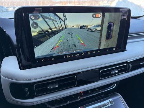 New 2026 Lincoln Aviator Premiere image 16