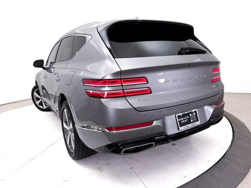 Used 2023 Genesis GV80 3.5T Advanced + AWD/4WD image 9