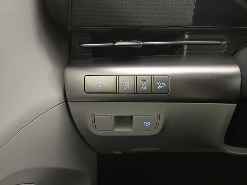 Used 2026 Hyundai Kona SE AWD/4WD image 27