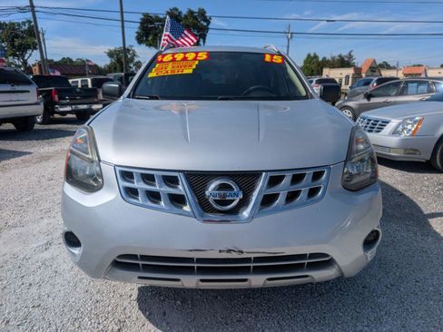 Used 2015 Nissan Rogue S w/ Convenience Package FWD image 2
