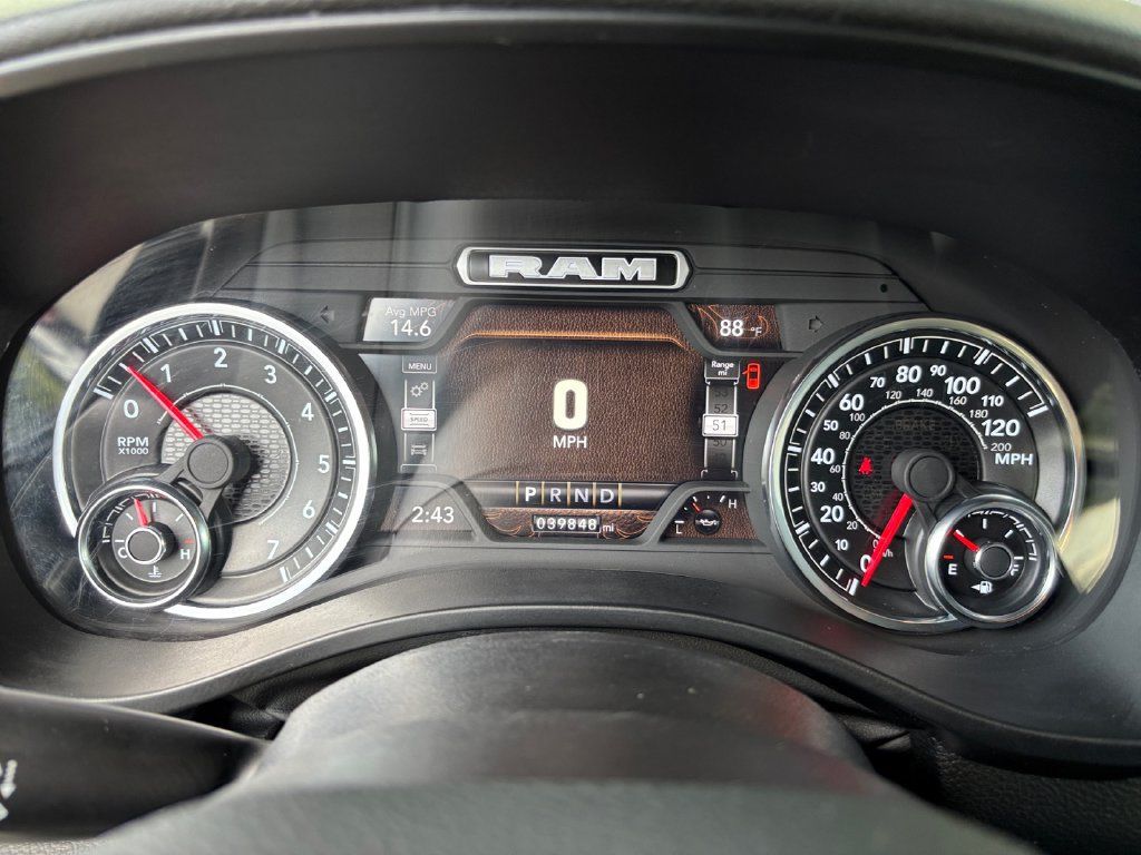 Used 2023 RAM 1500 Big Horn AWD/4WD image 29