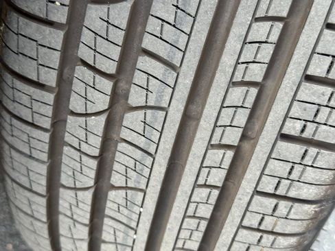 Used 2025 Volkswagen Taos SE image 28