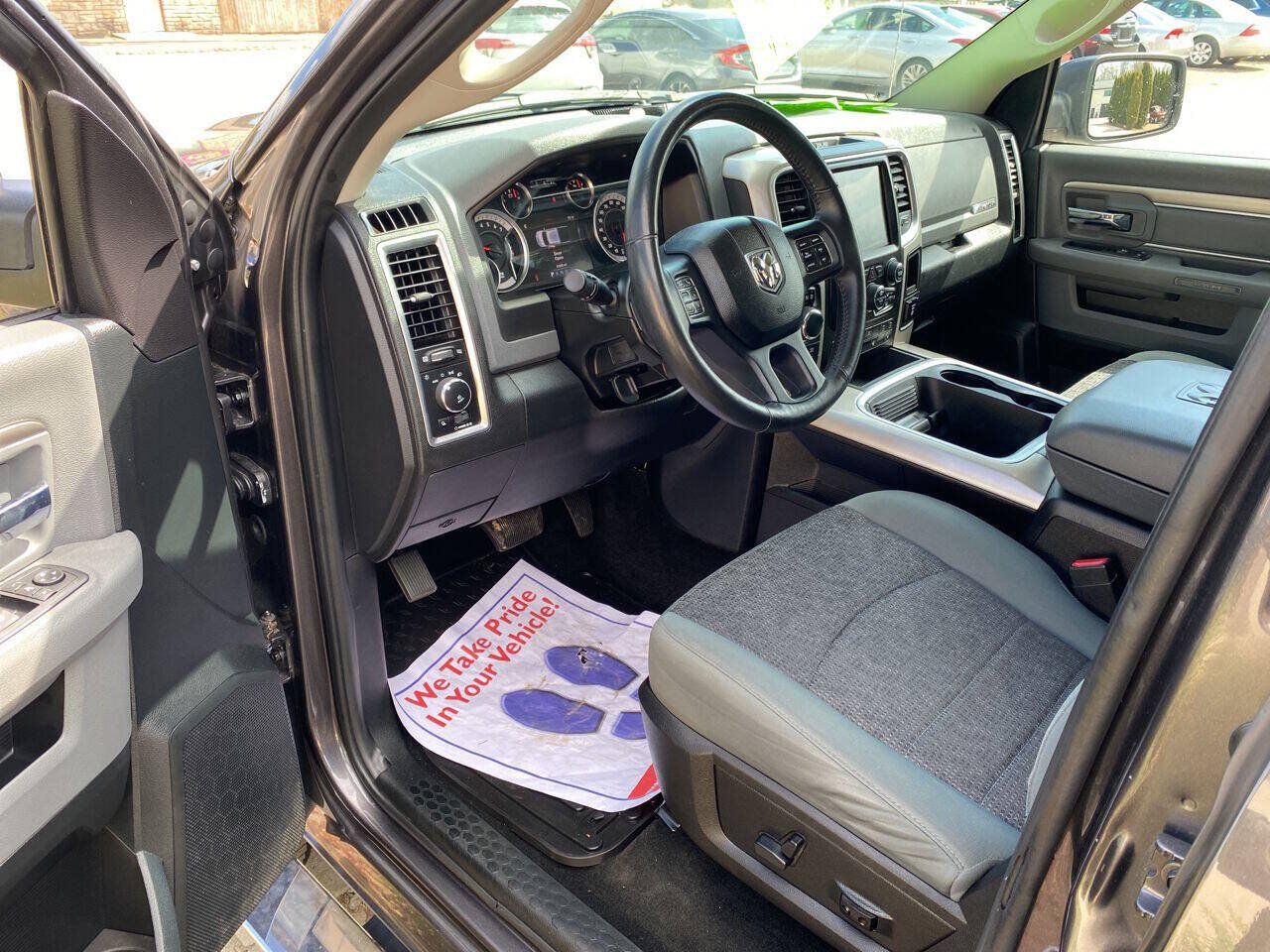 Used 2017 RAM 1500 Big Horn AWD/4WD image 7