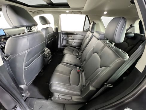 Used 2023 Honda Pilot Touring image 25