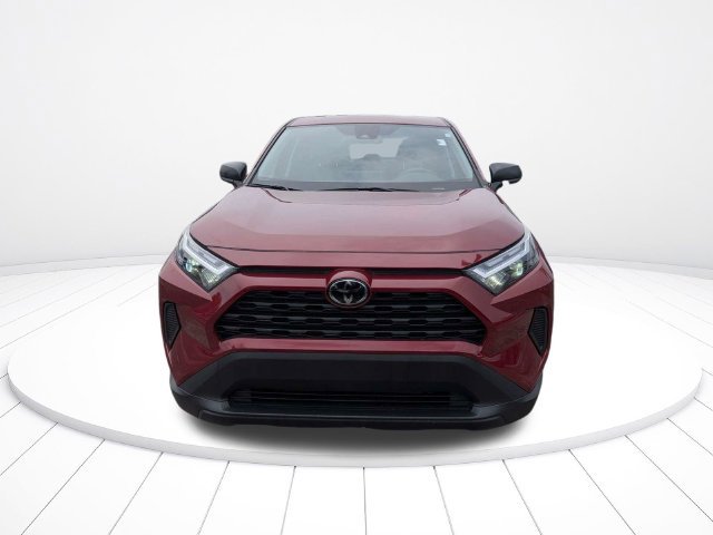 Used 2025 Toyota RAV4 LE FWD image 8